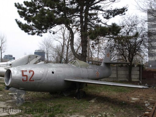 Yak-23 Flora