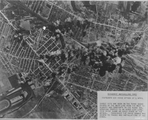 Bucharest_bombed_April_4,_1944