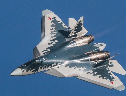 Rusia a construit primele patru avioane Suhoi Su-57 de serie