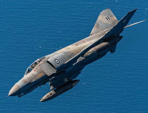 Un avion F-4 Phantom s-a prăbușit în Marea Ionică
